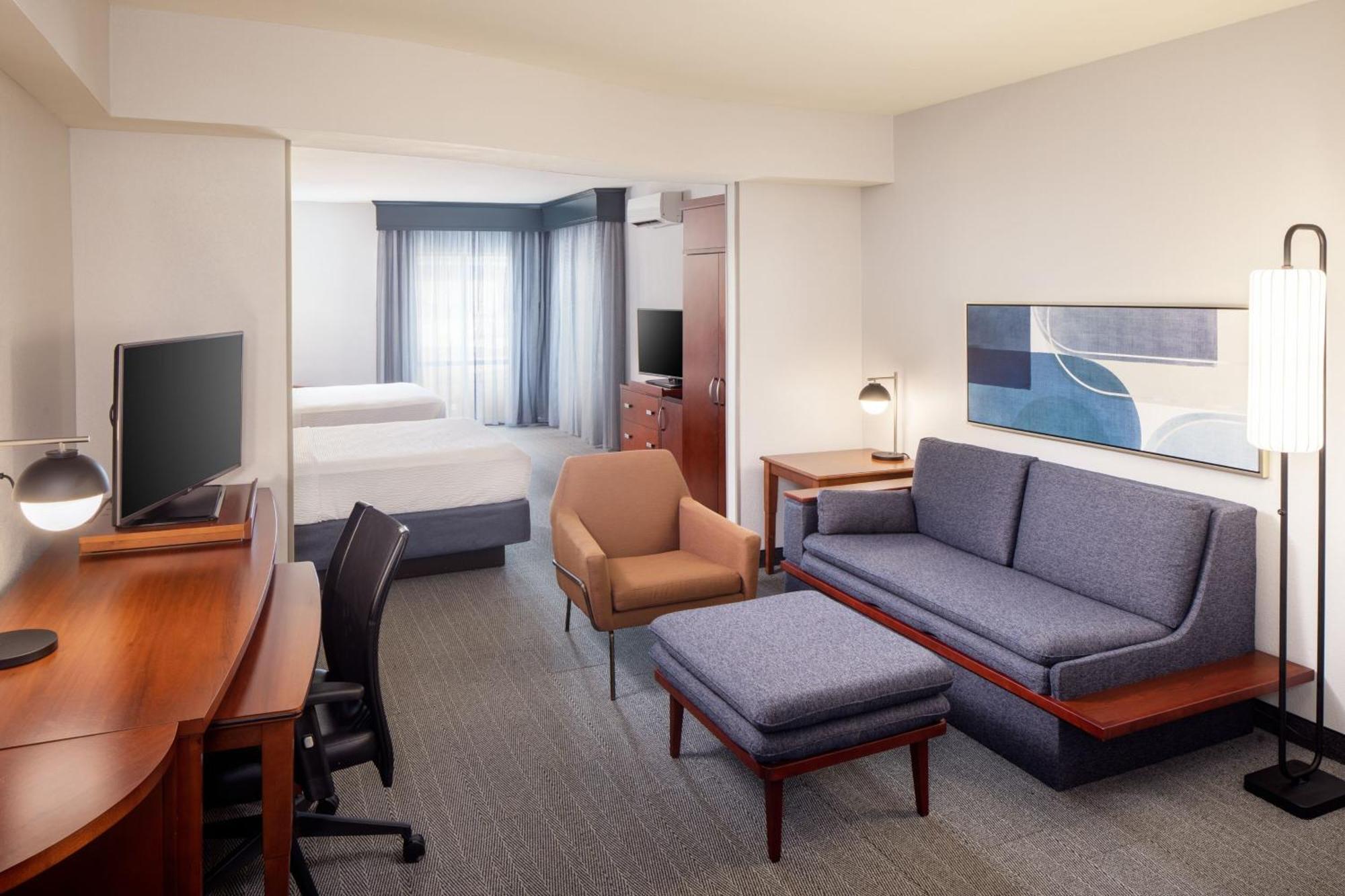 Courtyard By Marriott Charleston Downtown/Civic Center Hotel Kültér fotó