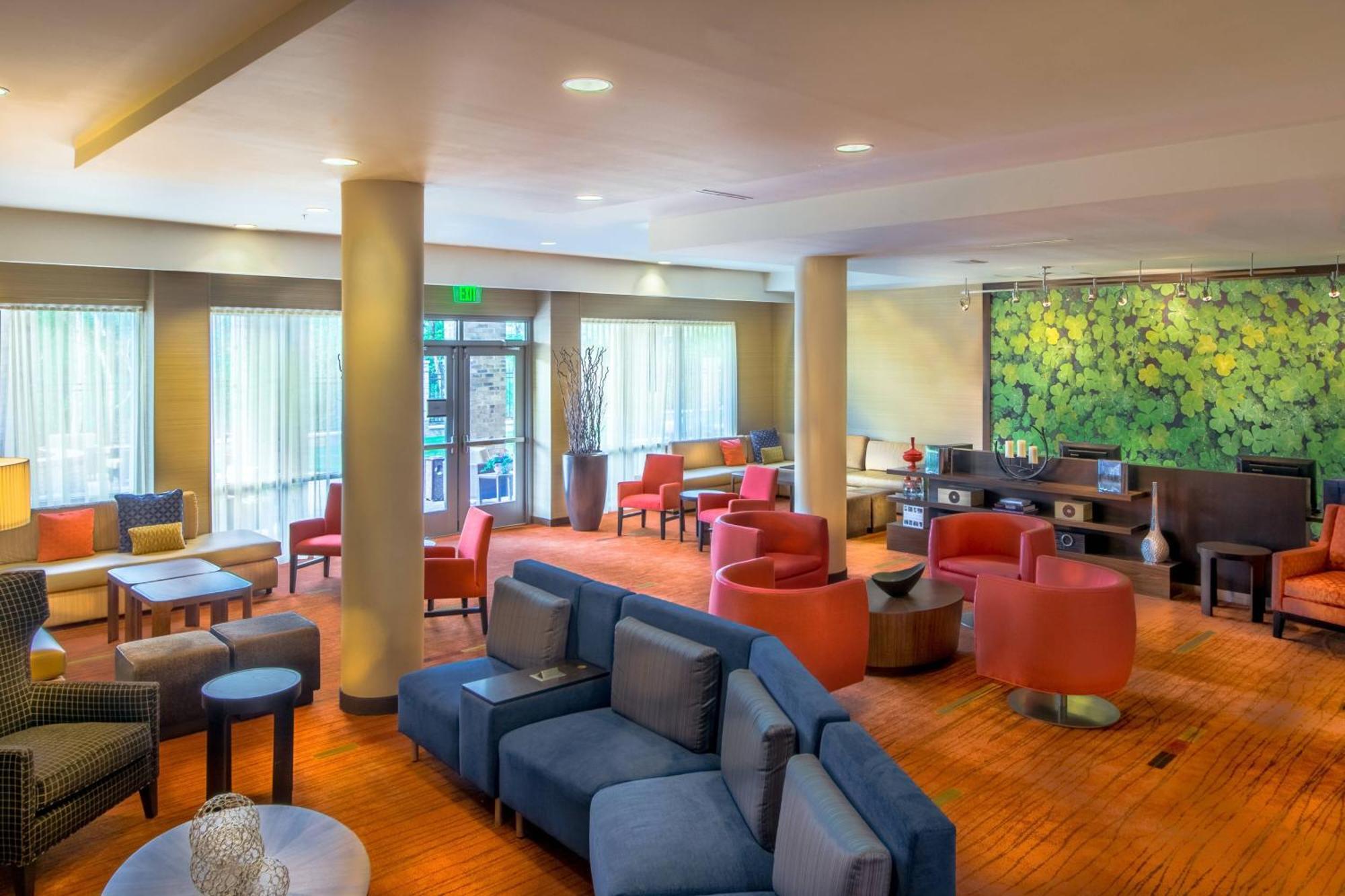 Courtyard By Marriott Charleston Downtown/Civic Center Hotel Kültér fotó